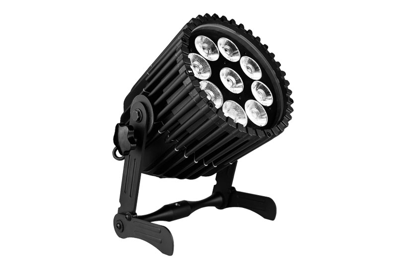 Astera AX10 IP65 Akku LED mieten Kiel